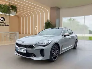 Kia Stinger 3.3 V6 T-GDI  4WD GT Navi HUD Pano