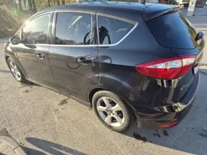 Ford C-Max 2.0 TDCi Aut. SYNC Edition Bild 2