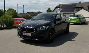 BMW X2 16d Sport-Line-SHZ-Navi-RKamer-Head-UpDis-LED