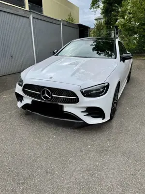 Mercedes-Benz E 220 d Coupe 9G-TRONIC AMG Line