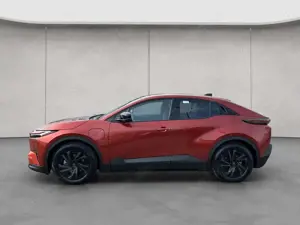 Toyota C-HR+ + 77kWh Teamplayer 165 kW, 5-türig (Strom) Bild 2