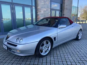 Alfa Romeo Spider 2.0 Twin Spark L