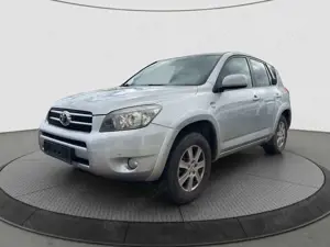 Toyota RAV 4 2.2 D-CAT Exeutive AHK*Navi*Kamera*Leder