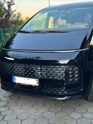 Hyundai STARIA STARIA Hybrid 1.6 T-GDI HEV Signature