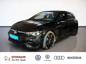 Volkswagen Golf VIII R BLACK 320PS DSG 4M AKRAPOVIC.ACC.KAMERA.NAV