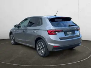Skoda Fabia 1.0 TSI Tour Lenkrad heizbar,LM16,Kamera