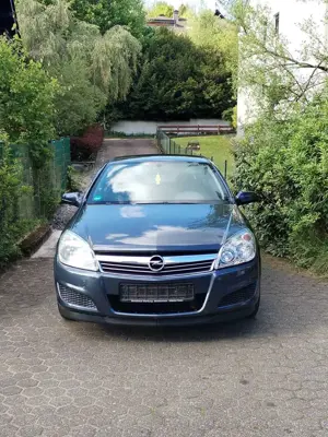 Opel Astra 1.6 Catch me now