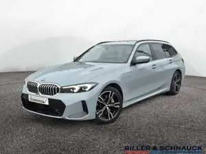 BMW 330 i Touring xDrive M Sport AHK+PANO+KAM+LED+ Bild 4