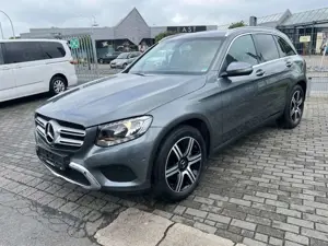 Mercedes-Benz GLC 220 GLC 220d 4M Exclusive AHK+NAVI+ARTICO+PARK Bild 4