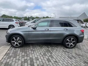 Mercedes-Benz GLC 220 GLC 220d 4M Exclusive AHK+NAVI+ARTICO+PARK Bild 5