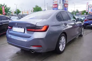 BMW 318 318i Limousine Aut. LED Navi Totwinkel Kamera Bild 4