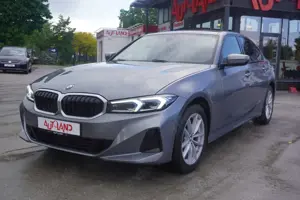 BMW 318 318i Limousine Aut. LED Navi Totwinkel Kamera Bild 2