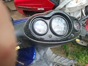 Suzuki Blau Roller