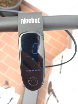 Elektroroller, fast neu 