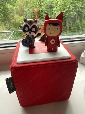 Toniebox + 2 Tonie-Figuren