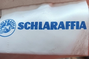 2 Matratzen und 1 Lattenrost