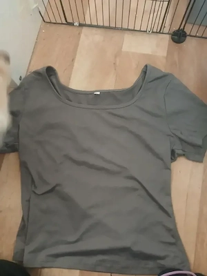 T-shirt Ist Neu