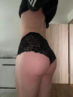 Boy sucht erziehung zur sissi