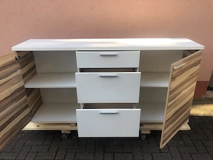 Kommode gebraucht  sehr schwer Bild 2
