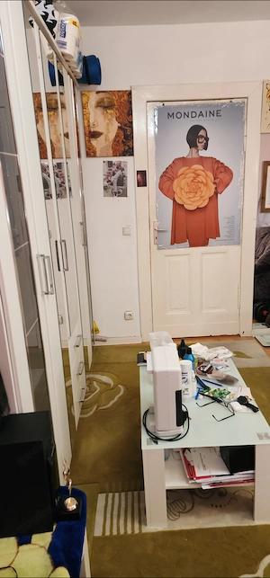 Zimmer ab sofort frei für weibliche  Bild 3