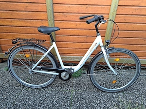 28 Zoll Fahrrad   Citybike mit 3 Gängen   guter Zustand