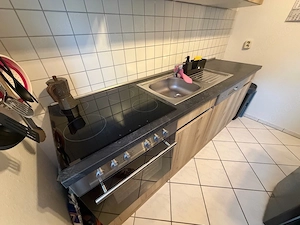 Ich verlaufe meine Küche aufgrund eines Umzugs ins Ausland