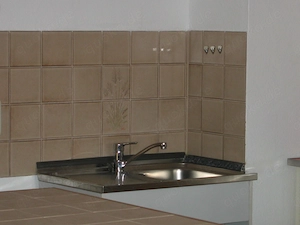 Schöne Dachgeschosswohnung in Leimen Mitte  zu vermieten Bild 2