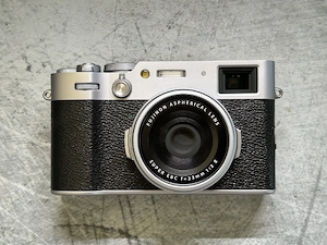 Fujifilm X100VI neu 