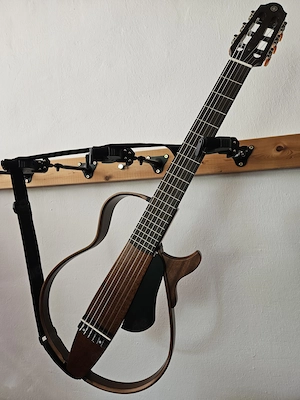 Yamaha Silent Guitar SLG 200N