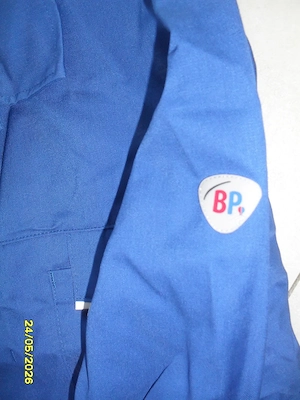 Arbeitsbekleidung Herren Latzhose und 2xArbeitsjacken     NEU    