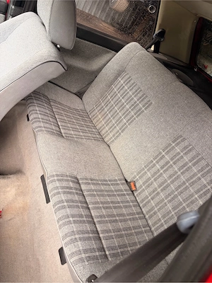 Vw Golf 2 1,8 CL Tüv Neu  Bild 5