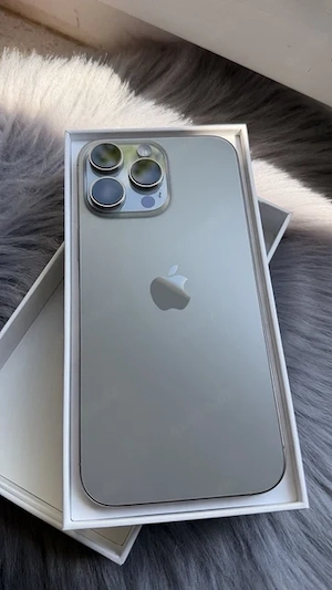 iPhone 16 pro max 