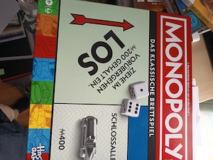 Monopoly gesellscgaftsspiel