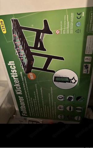 Kickertisch, nie ausgepackt  Länge 121 cm Breite 60,5 cm Höhe 80,8 cm