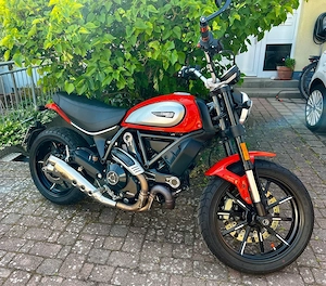Ducati Scrambler 800 ICON, Zahnriemen neu, ZARD Auspuff