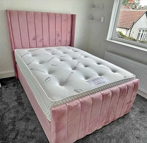   Doppelbett 160x200 cm mit LED-Beleuchtung und Ladestation 