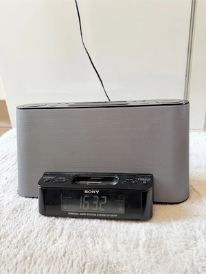 SONY Dock Speaker + Radiowecker   Top Sound & praktische Funktionen!