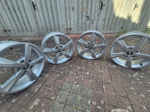  Original Audi A3 8V Alufelgen 16 Zoll   8V0071496   ET 48