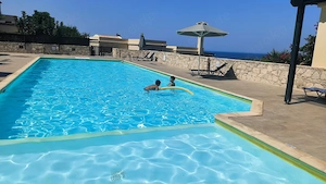 Kreta Panormo 3-Zimmer-Wohnung mit fantastischem Meerblick   nur 100 m vom Strand entfernt!