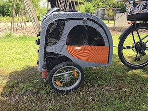 Fahrradanhänger für mittelgroße Hunde 