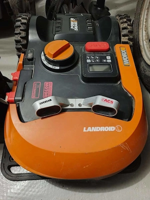 Worx Landroid L2000 Mähroboter (WR155E)   Top Zustand, inkl. Garage