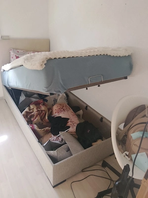 Einzelbett mit baza Matratzen 