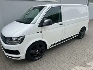 Volkswagen T6 Transporter T6 Motorsport  20 Zoll Sportfahrwerk Klima