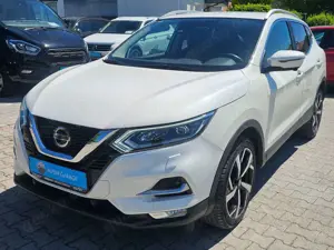 Nissan Qashqai Qashqai*1.3*TEKNA*NAVI*LEDER*LED*DAB*AHK*360°*