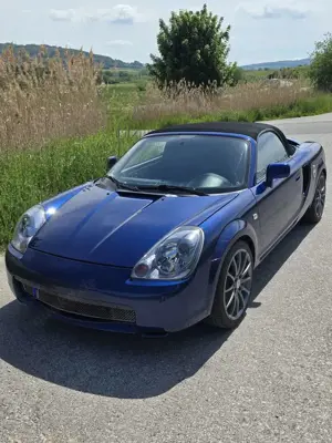 Toyota MR 2