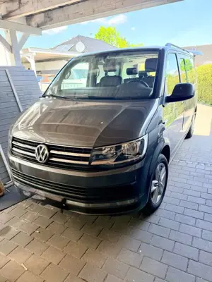 Volkswagen T6 Multivan Multivan DSG Kurz Highline