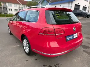 Volkswagen Passat Variant Passat 1.4 TSI DSG Business TÜVService neu NAVI Bild 4