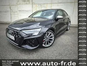 Audi RS3 Lim. 2.5 TFSI 400PS quattro Pano Matrix ACC