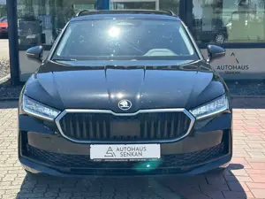 Skoda Superb Combi 2.0 TDI DSG*VIRTUAL*R-CAM*ACC* Bild 2