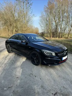 Mercedes-Benz CLA 250 4Matic 7G-DCT Sport Bild 3